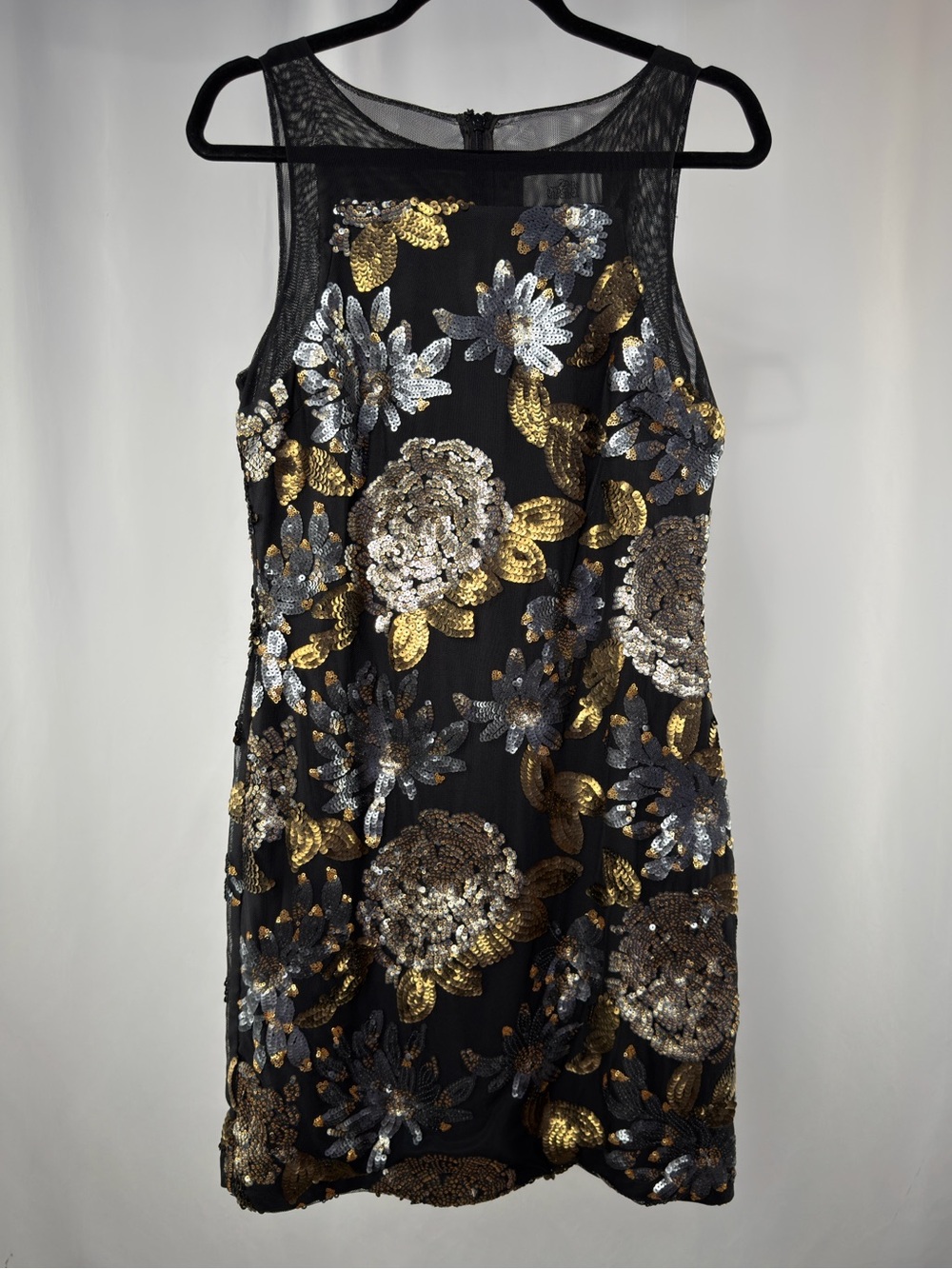 Belle Badgley Mischka Sequin Floral Sheath Dress in Black Gold Silver Size 6